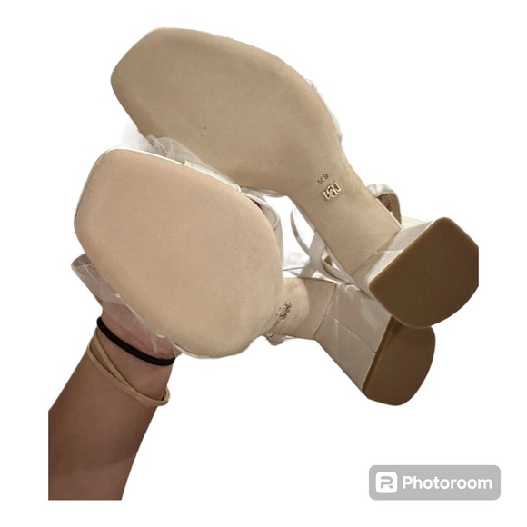 Badgley Mischka Tess Block Heel w/ Poof - Picture 6 of 6